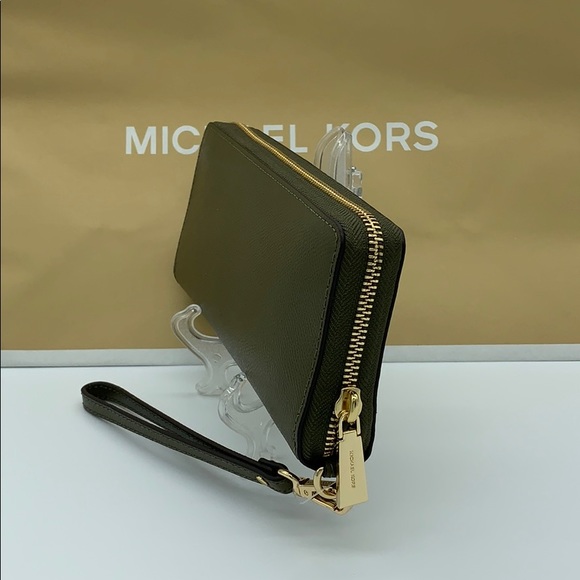Michael Kors Large Jet Set Travel Continental Wristlet Phone Holder Case Wallet - Picture 10 of 16